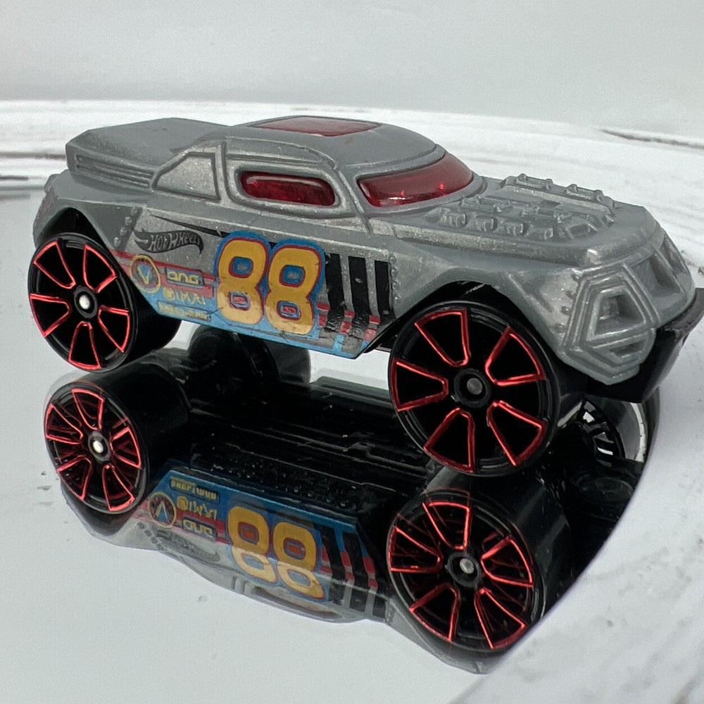 Hot Wheels RD-08 Gray Red 88 Loose Big Rims 2004 B1