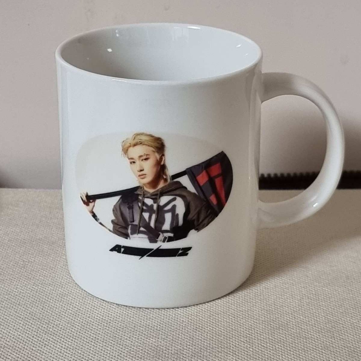 ATEEZ WORLD EP.1:MOVEMENT Album EVERLINE BENEFIT FACE MUG CUP