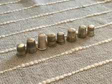 LOT OF 8 ANTIQUE VICTORIAN AMERICAN (?) STERLING SILVER THIMBLES (1 PAT. PEND.)