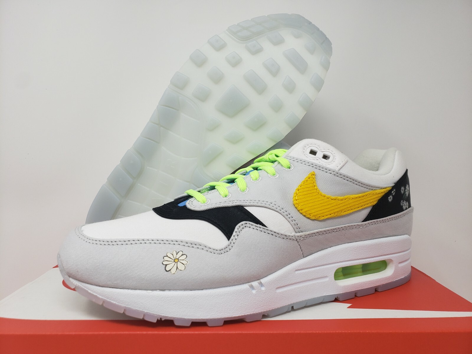 air max 1 daisy pack