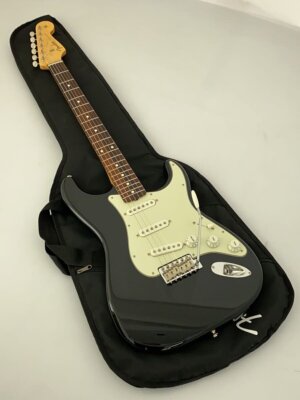 Electric Guitar Fender Traditional II 60's Stratocaster 2023