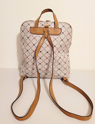 Gloria Vanderbilt Tan Patterned Adjustable Straps Backpack  display picture 3