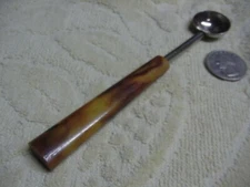 Vintage Old BUTTERSCOTCH Marbled Bakelite Melon Baller/Scoop Kitchen Utensil EXC