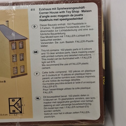 Faller Train Railway Corner House with Toy Shop HO 411 New & Sealed W-Germany - Imagen 16 de 17