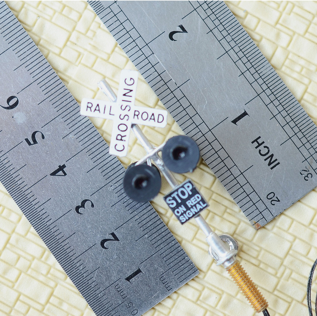 2 x HO scale model railroad grade crossing signal LED made 4 targets #S4C