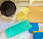 25 Vintage Tupperware Lot Cake Carrier Egg Tray Jello Mold Snack Containers — photo 10