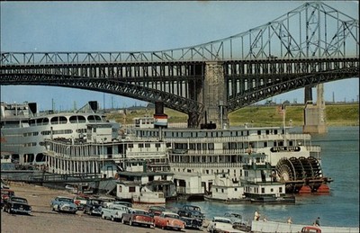 Steamboats on Riverfront Mississippi Levee St Louis Missouri ~ postcard sku641