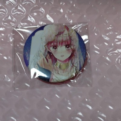 Manpuku Gacha Verlobter gibt vor zu dote Dosenabzeichen Emiko Nakano
