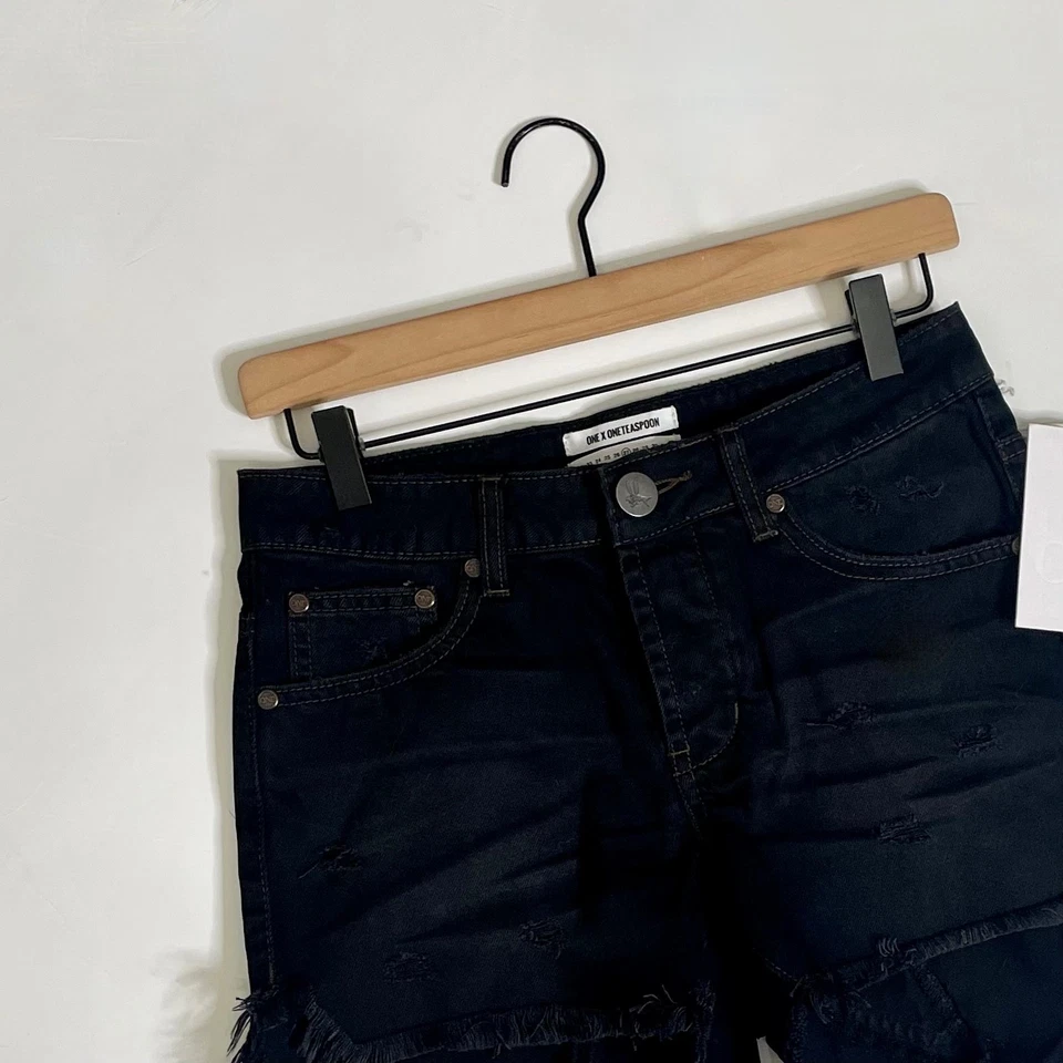 ¡¡NUEVO CON ETIQUETAS!! ONE x ONE TEASPOON Pantalones Cortos Negros Van Juliettes Denim Talla 27 Foto 3 de 4