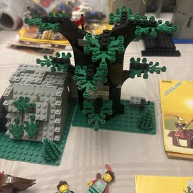 LEGO Castle: Camouflaged Outpost/Manual  (6066) 98 percent Complete *Read*