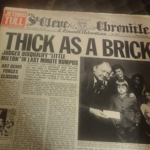 St. Cleve Chronicle & Linwell Advertiser Newspaper Jan 7 1972 "Thick As A Brick"