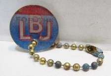 LBJ FOR THE USA 1964 VARI-VUE FLICKER ACTION KEY FOB KEYCHAIN LYNDON B. JOHNSON