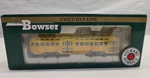 Bowser Executive Line 12552 PCC Los Angeles Road # 1052 amarillo nuevo en caja | Zustand: New