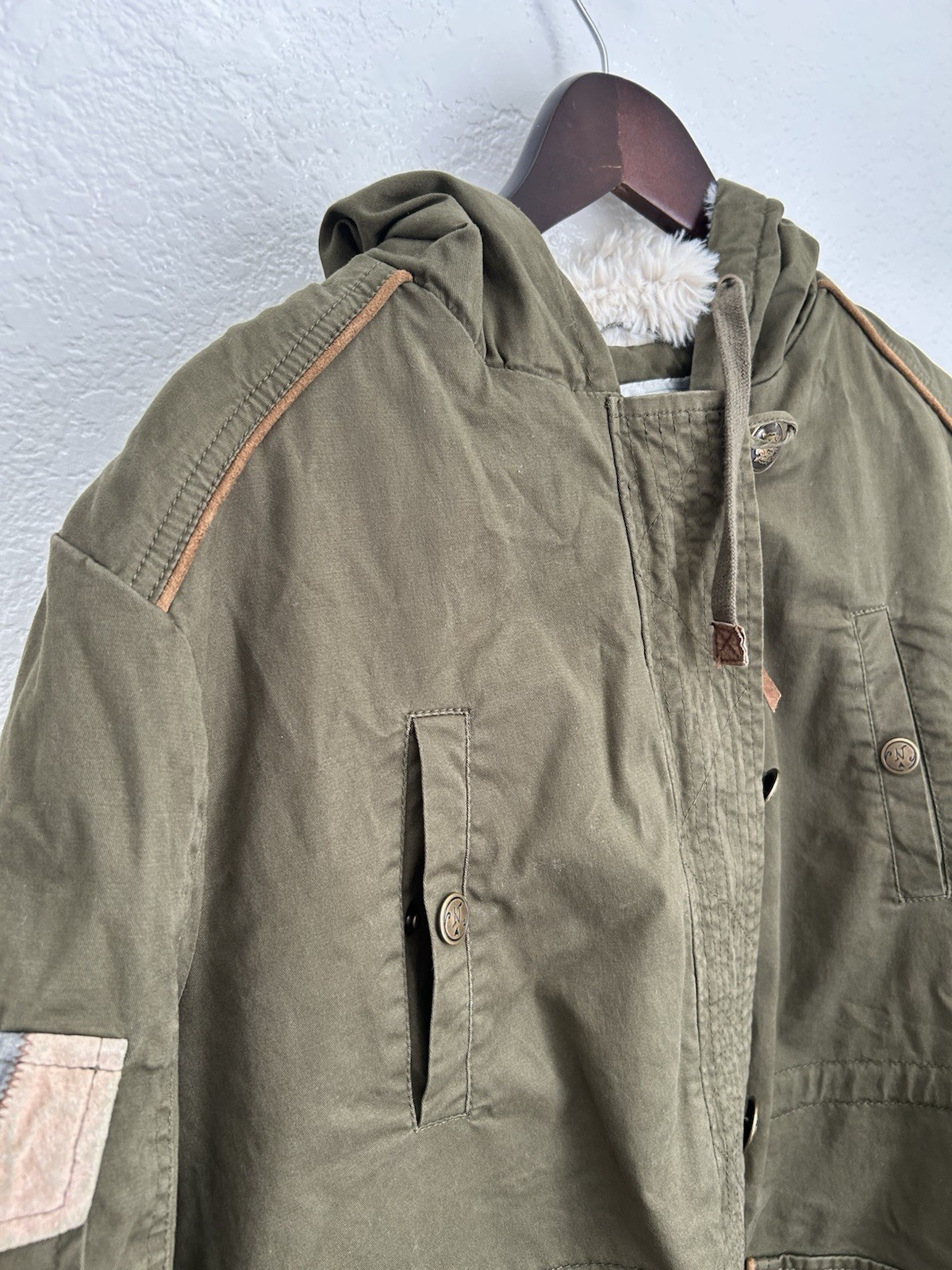 Boundless North Olive Patchwork Leather Trim XL Q… - image 12