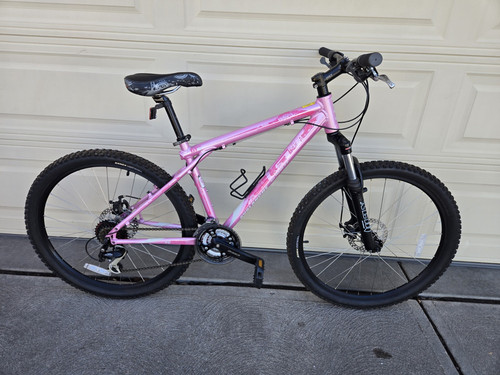 GT Women's Avalanche All Terra 3.0 Mountain Bike