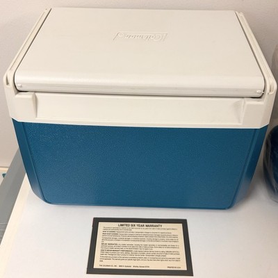 Vintage 1980s Coleman 10 Flip Lid Cooler Blue Model 5210 Retro for