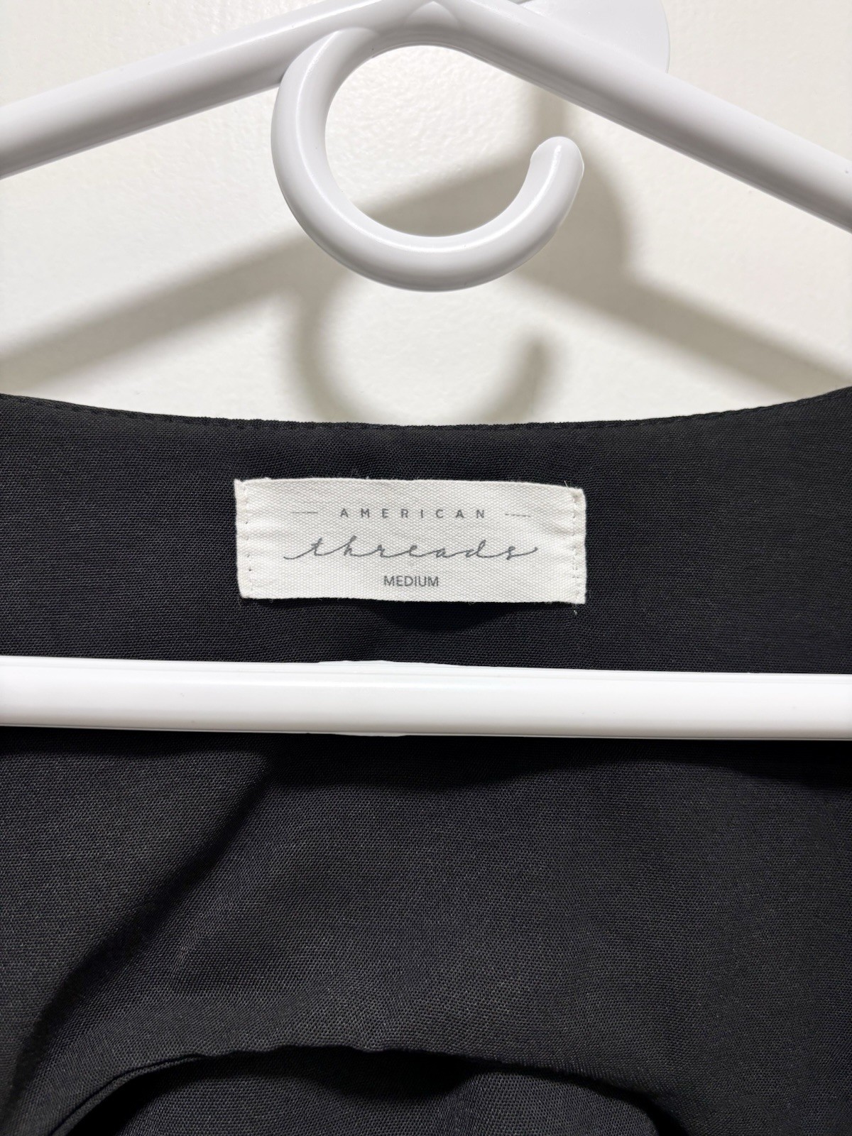 American Threads Black Ruffled Backless Wrap Shor… - image 4