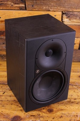 Mackie XR824 8'' Powered Studio Monitor