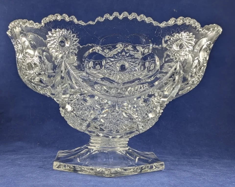 c. 1906 McKee Glass Co. Sextec Pres Cut Footed Orange Bowl - Image 2 of 4
