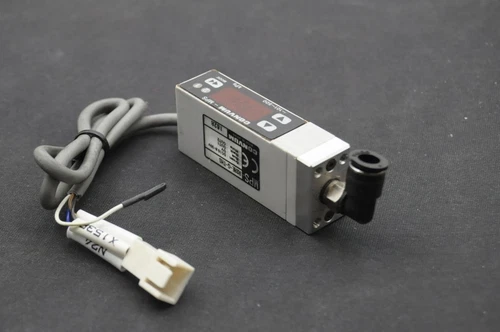 Parker Convum MPS-R2RE-G-THS Digital Readout 6mm Pressure Sensor 10-30VDC