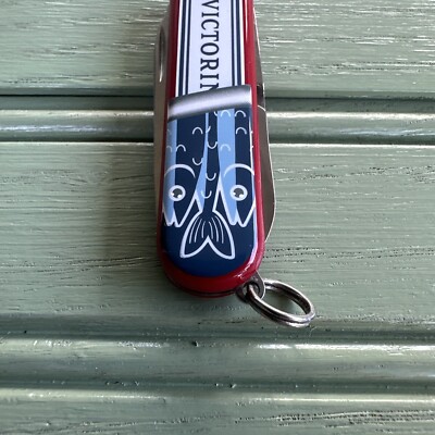 VICTORINOX - VICTORINOX CLASSIC SD 2019限定【サーディン缶】 VICTORINOX CLASSIC SD 2019限定【サーディン缶】 - メルカリ