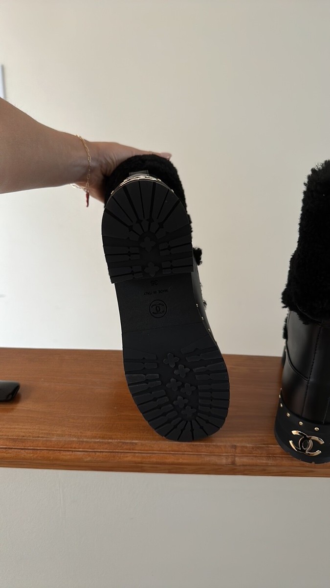 authentic Rare Chanel sz 36 boots neige black shoes ski fur authentic Rare Chanel sz 36 boots neige black shoes ski fur