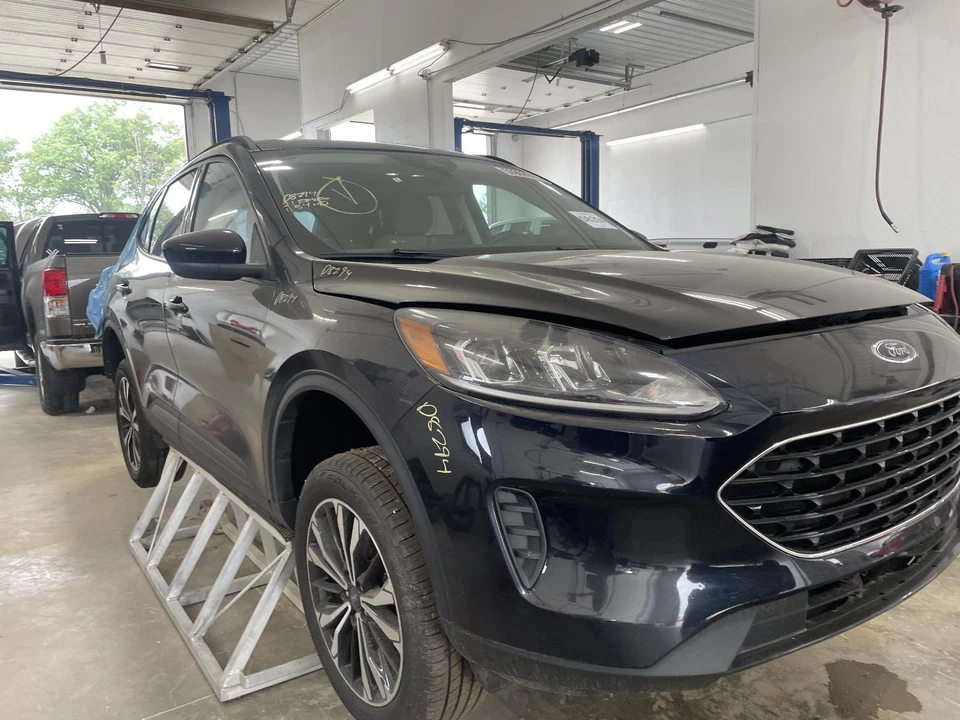 Used ABS Hydraulic Assembly fits: 2021 Ford Escape vacuum boost Grade A - Image 4 of 4