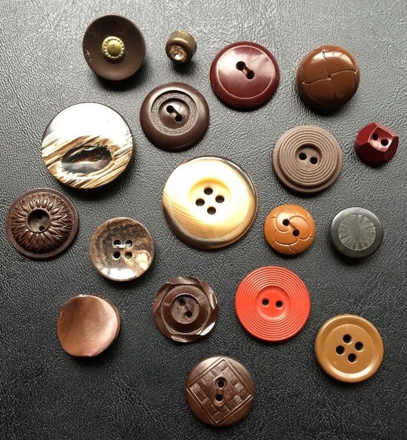 Vintage Old Plastic Sewing Buttons Mixed lot TC32 eBay