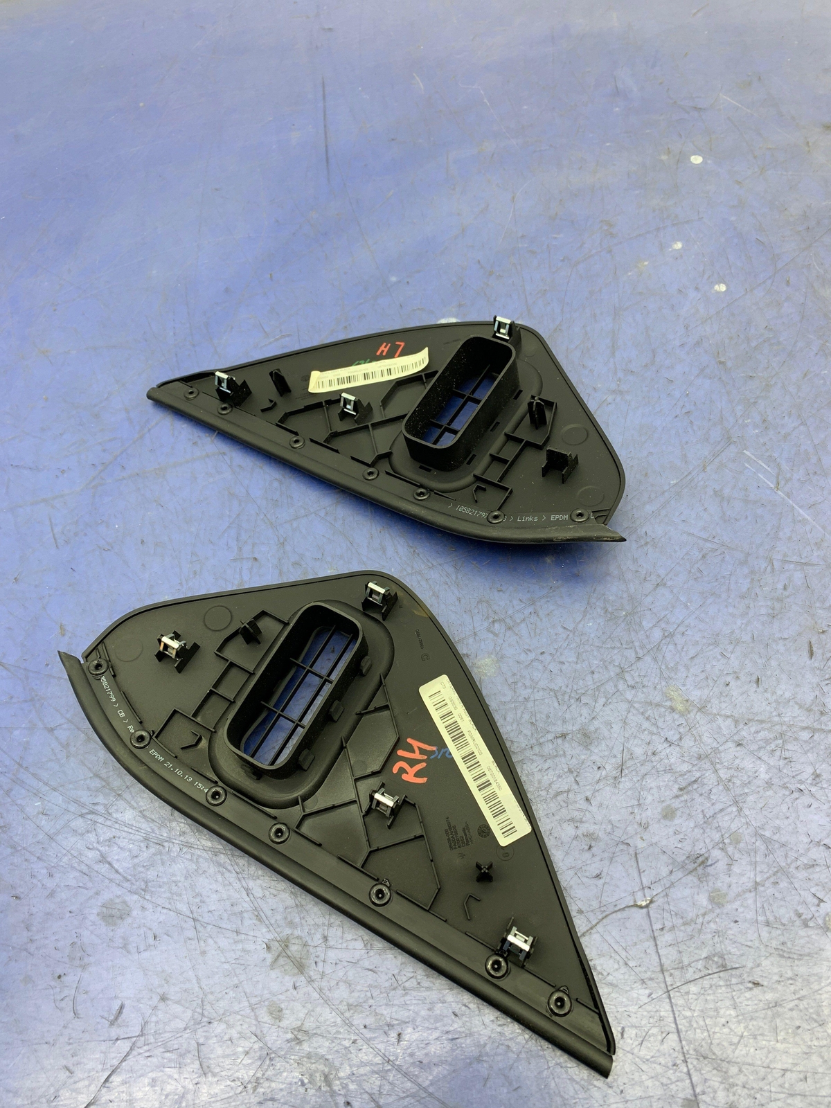 2014 - 2019 MASERATI GHIBLI FRONT LH RH DASH SIDE TRIM PANEL SET 2PC 6700184350