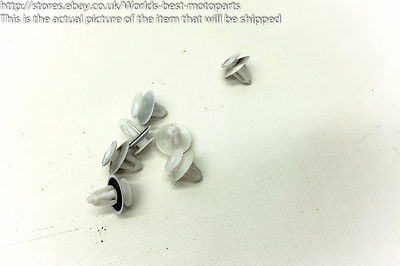 Mercedes CLS 320 CDI (1A) 06' Front Right Door Card Plugs Caps
