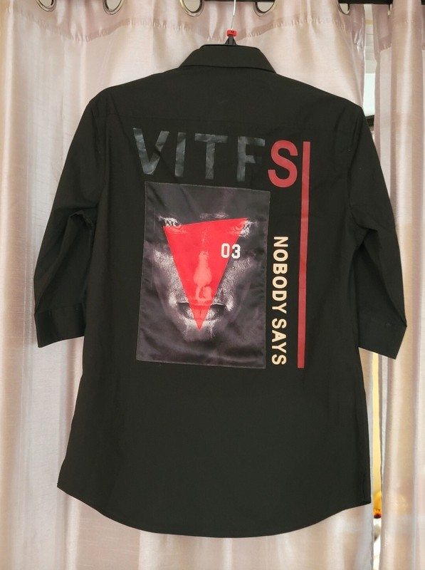 Union Ouslan "VITFS NOBODY SAYS" Japanese Brand Women's Size L/46 