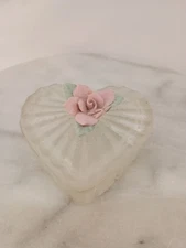 Vintage heart shaped frosted trinket dish w/ rose,for jewelry, rings, coins