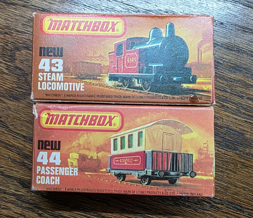 Matchbox 43 And 44 Train And Coaches with boxes - EXCELLENT Condition ...