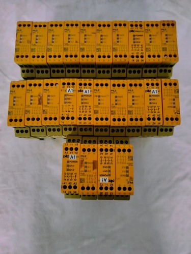 Pilz PNOZ X1 Safety Relay 24VAC/DC 3n/o 1n/c Screw Terminal