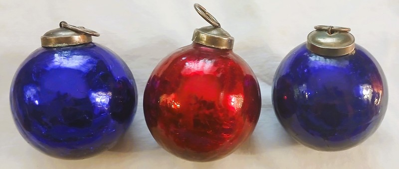 Lot of 3 Vintage Christmas Kugel Style Crackel Glass Ornaments Red Blue Heavy