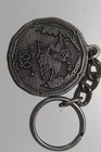 Budweiser vintage key chain, pure pewter and boxed. Unique and collectable — photo 4