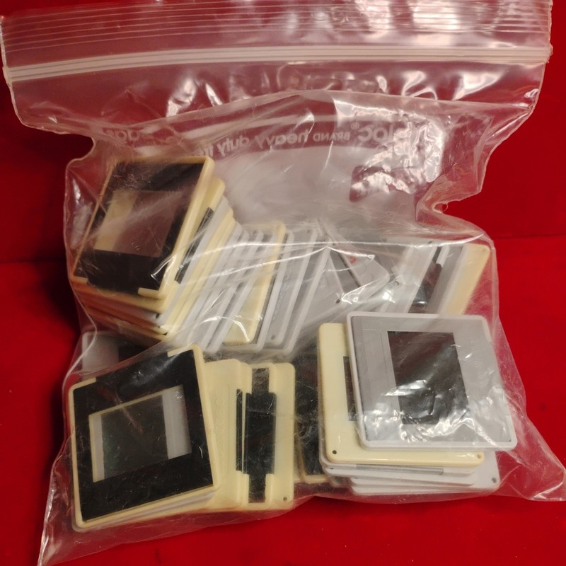 50 GEPE  Anti-Newton ring 35mm Slide Mounts - Sweden