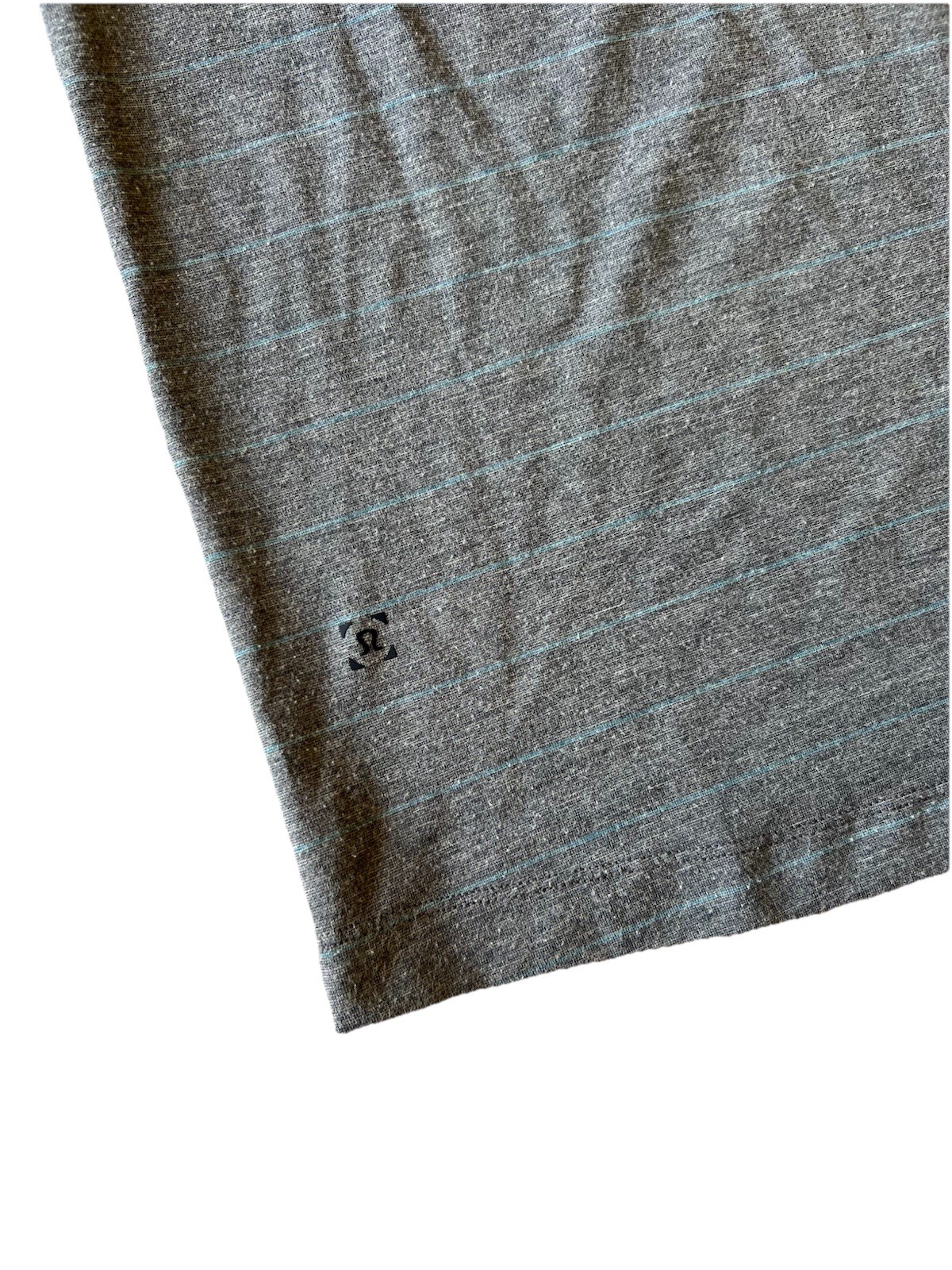 Lululemon Evolution Striped Blue Lightweight Shor… - image 4