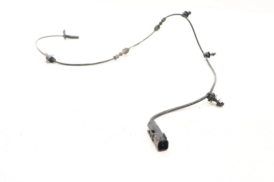 2018-2020 BUICK REGAL TOURX FRONT RIGHT OR LEFT SIDE ABS WHEEL SPEED SENSOR OEM - Image 2 of 4