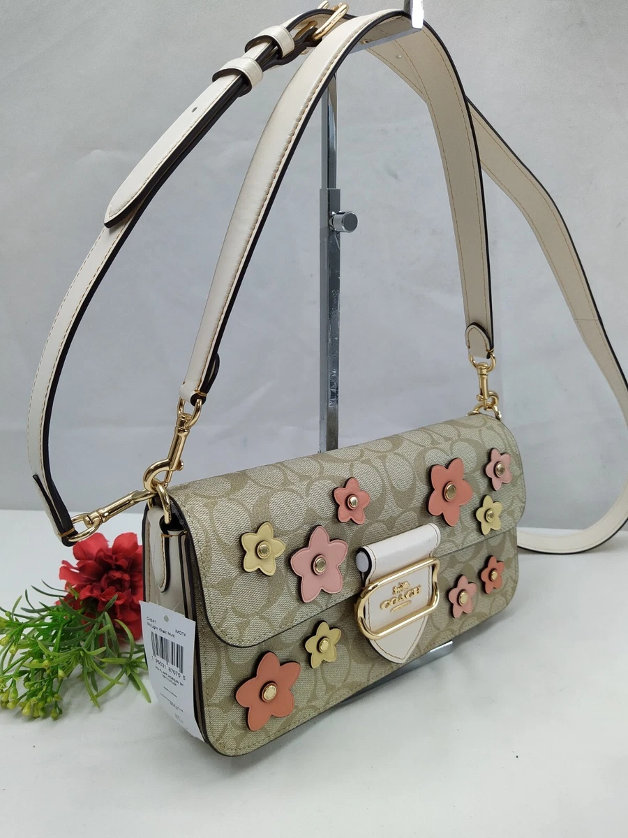 Coach, Bags, Coach Poppy Signature Canvas Strap Heart Zipper Beige Green  Crossbody Bag