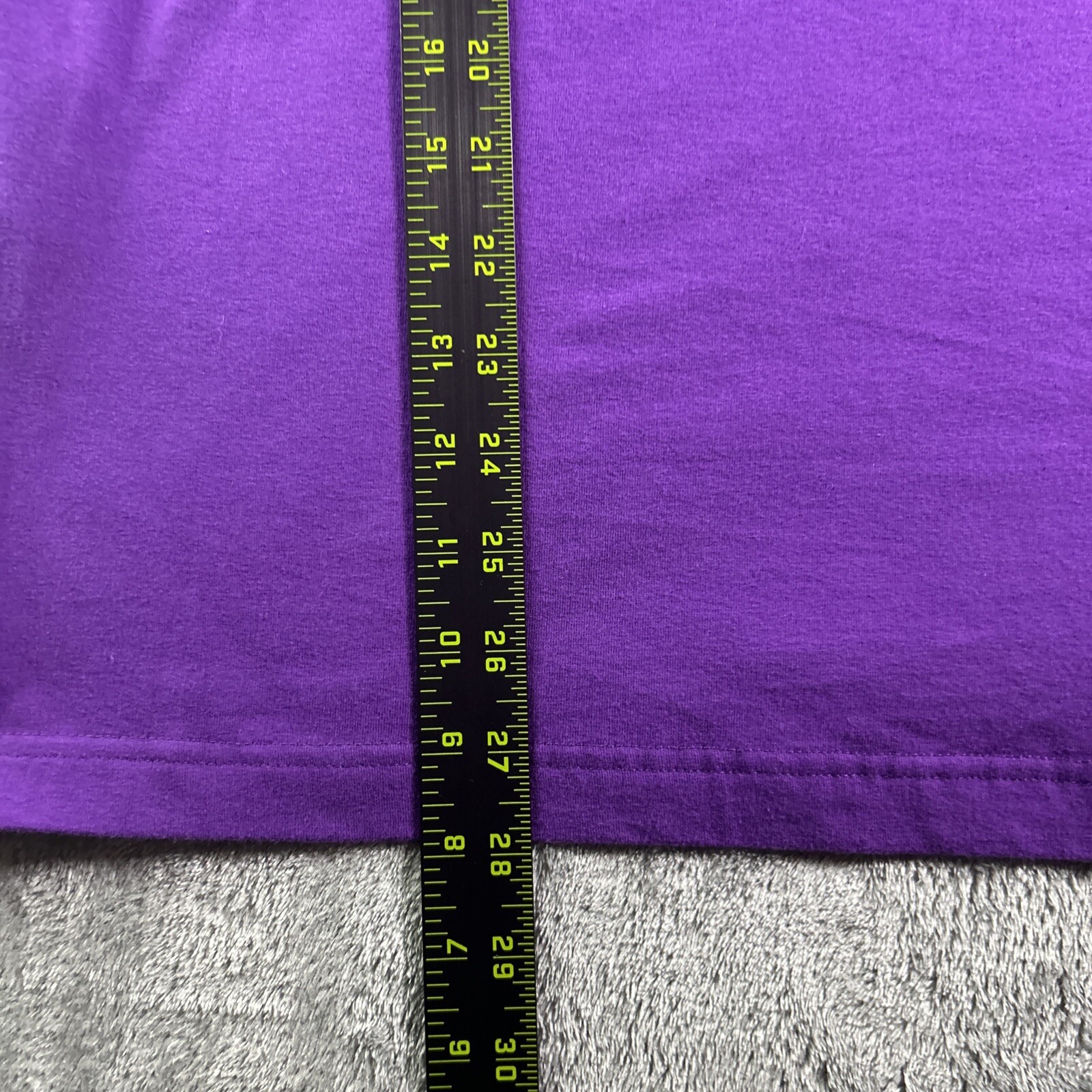 FISLL NBA- Men's Charlotte Hornets Team- Size Med Men’s - Stitch Embroidery-NWT