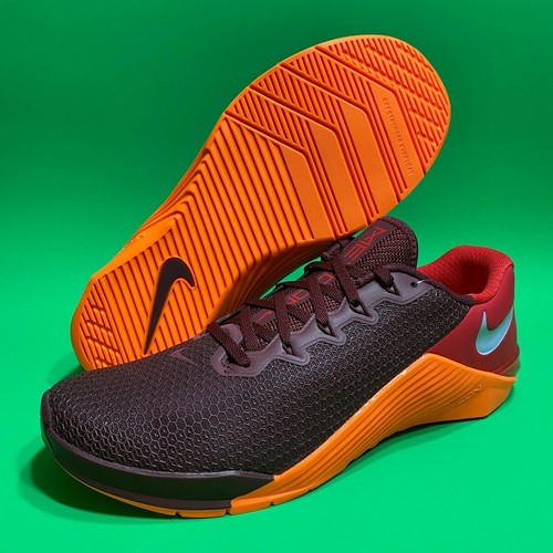 nike metcon 5 maroon