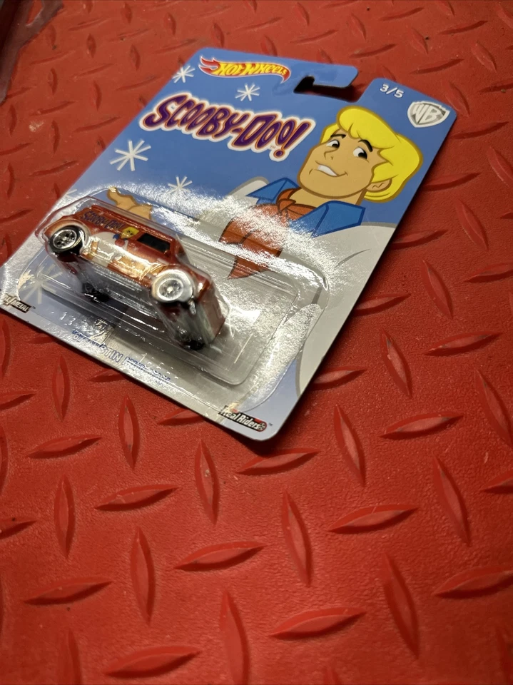 1/64 HOT WHEELS REAL RIDERS CULTURE SCOOBY DOO '67 AUSTIN MINI VAN 3/5 Wear!! - Image 3 of 4