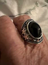 Elegant Bohemian Design W/Floral Design W/large Black Cubic Zirconia Ring Sz 7