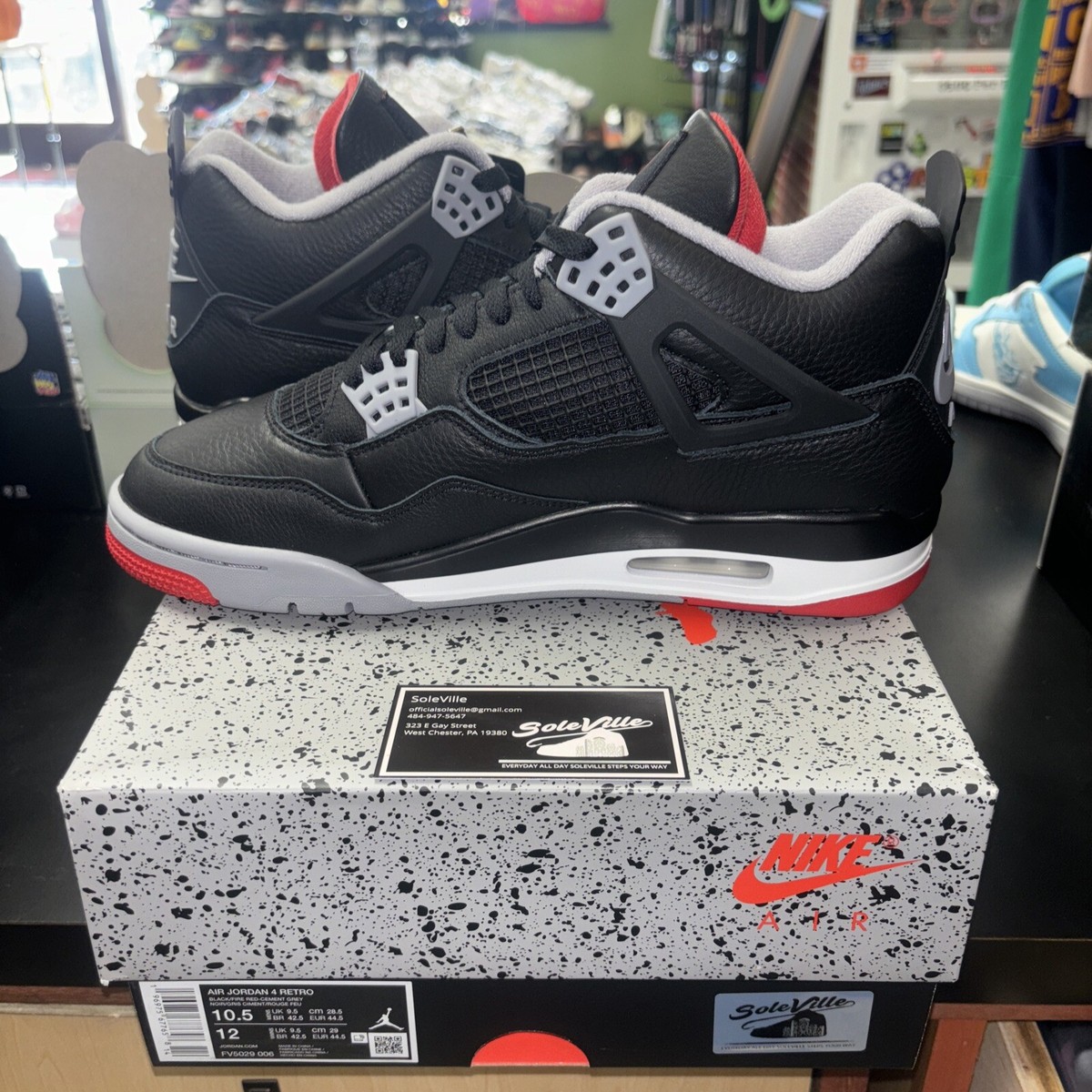 Size 10.5 Men - Air Jordan 4 Retro 
