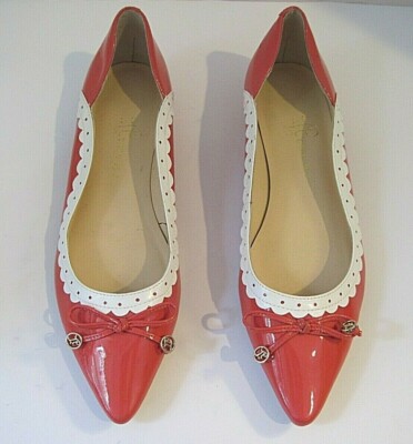 Ivanka Trump Pink Patent Leather White Scalloped Trim Pointed