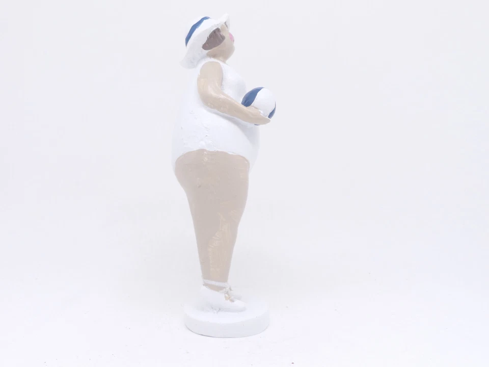 Dekofigur mollige Strandfigur Badefigur Badenixe Badeanzug und Ball sportlich - Bild 4 von 4