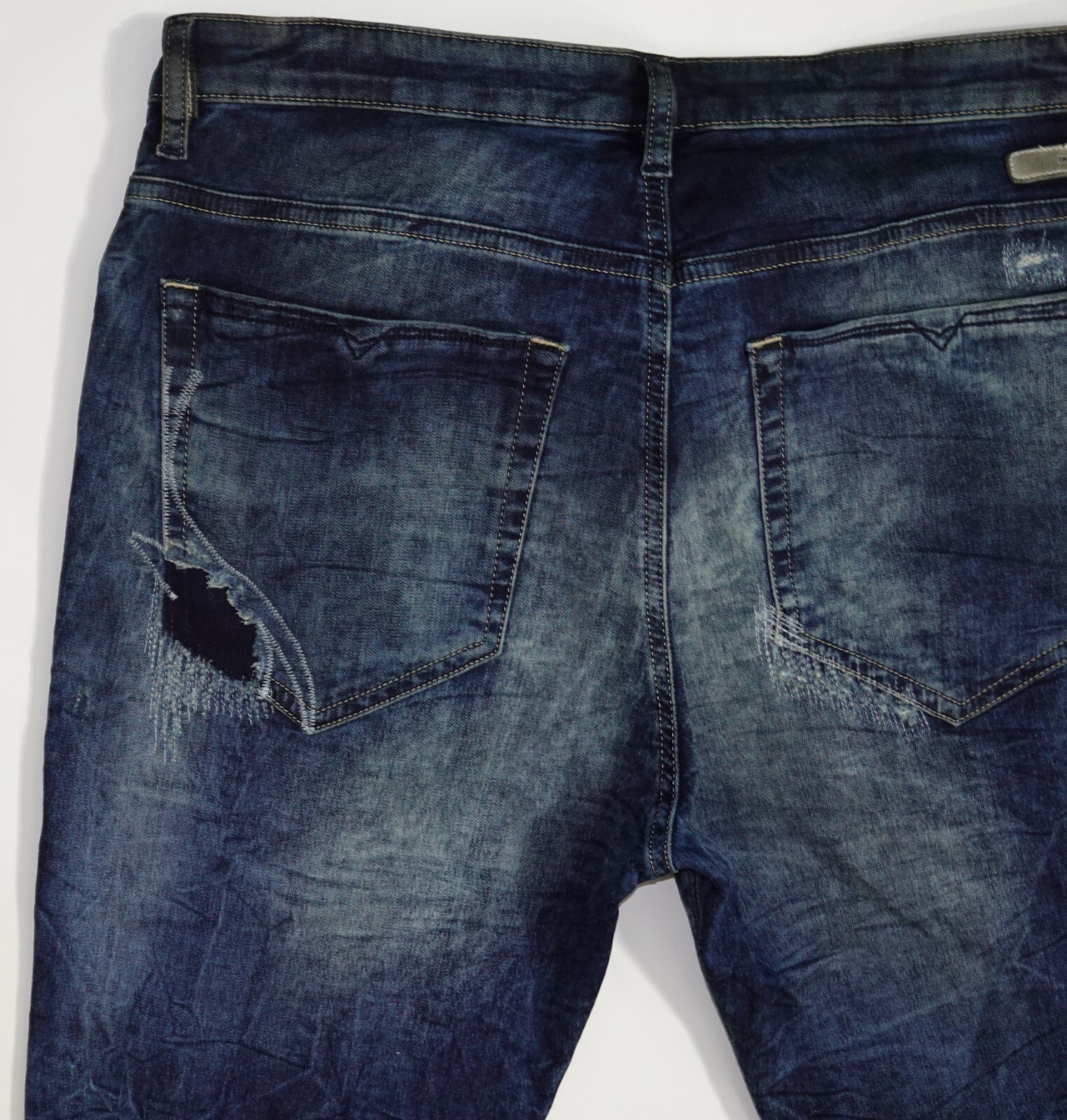 $378 NEW DIESEL EAZEE-NE Sweat Jeans Size W31/WAIST ACROSS 17" CROPPED INSEAM image 10