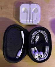 Apple EarPods Lightning Connector Headphones Case