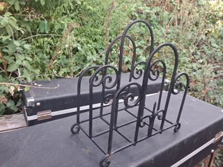 vintage paper rack iron 2.1 kg